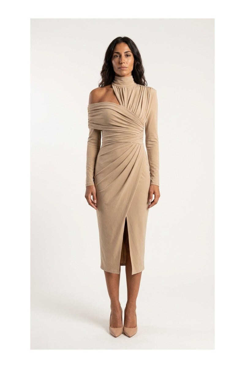 CELIA – Vestido Elegante Asimétrico Con Cuello Halter