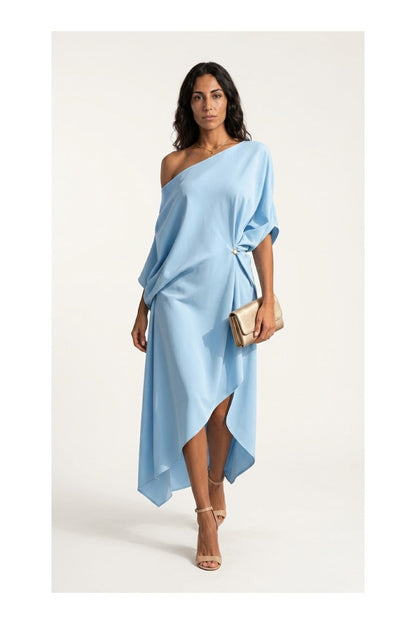 Camila | Vestido asimétrico elegante.