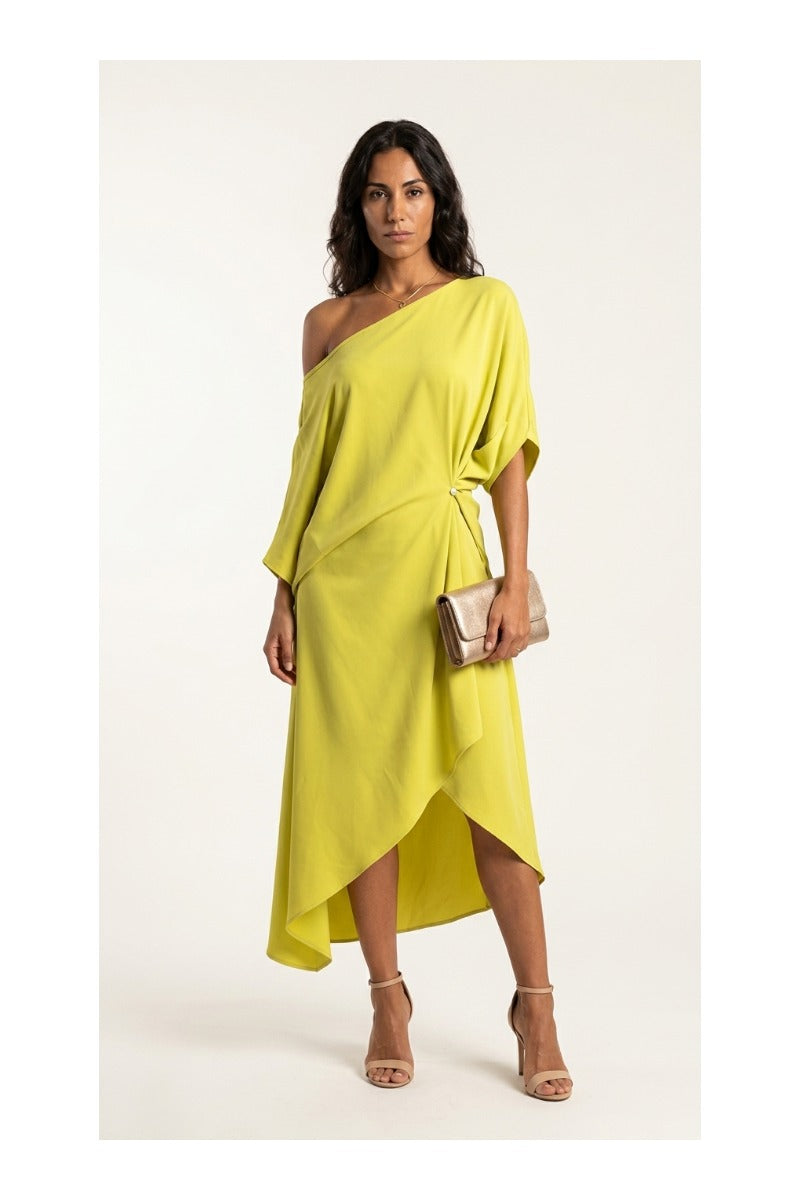 Camila | Vestido asimétrico elegante.
