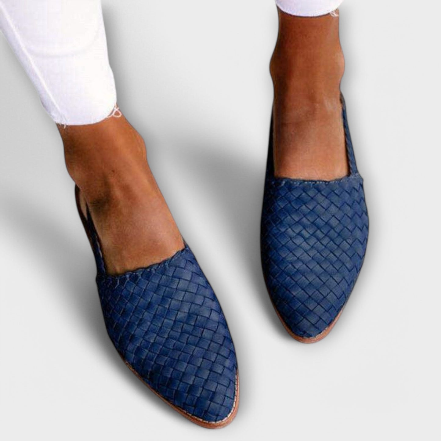 Silvia | Mocasín con talón abierto y tejido trenzado